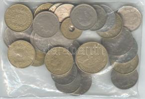 Spanyolország 34db-os fémpénz tétel 1P - 500P T:vegyes
Spain 34 mixed metal coins , 1 Peseta - 500 P...