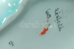 Kézzel festett sorszámozott jelzett porcelán hattyú figura /
Handpainted numbered chinaware swan fig...