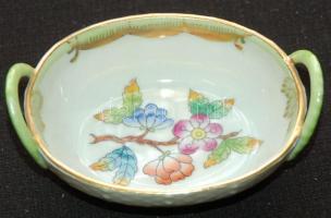 Kézzel festett sorszámozott Viktória-mintás jelzett Herendi porcelán tálka / Handpainted numbered Herendi chinaware bowl 8x5cm