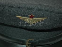 Régi 57-es méretű vasutas sapka jó állapotban