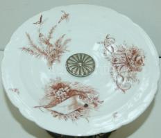 cca 1890 Festett porcelán süteményes tál ón talapzaton /
Decorative chinaware and tin plate, 15cm, d...