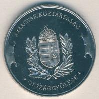 Bozó Gyula (1913-) DN. &quot;Magyar Köztársaság Országgyűlése&quot; Ag (925) emlékérem (42mm/36g) dísztokban T:PP