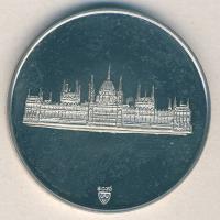 Bozó Gyula (1913-) DN. "Magyar Köztársaság Országgyűlése" Ag (925) emlékérem (42mm/36g) dí...