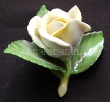 Kézzel festett sorszámozott Herendi porcelán rózsa hibátlan állapotban 8x4cm