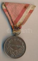 1917. Bronz Vitézségi Érem "IV. Károly / Fortitudini" mellszalaggal T:2,2-
1917. Medal for...