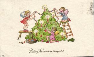 Christmas, angels decorate the Christmas tree (EB)