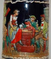 Kézzel festett domborműves ónfedelű söröskupa, 22cm