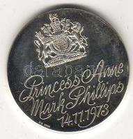 Nagy-Britannia 1973. "Princess Anna-Mark Phillips" ezüst emlékérem 14,81g T:PP
