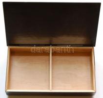 Domború mintával díszített réz iparművész doboz 19x11cm