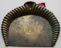 Régi jelzett réz morzsalapát 22x20cm