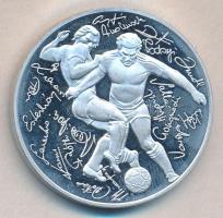 1986. "Labdarúgó VB-Mexikó" ezüstözött Al emlékérem T:PP