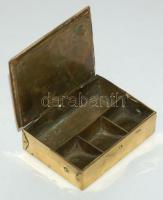 cca 1900 Jelzett réz bélyegtartó dobozka /
Brass stamp box 8,5x6,5x2,5cm