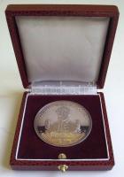 Bozó Gyula (1913-2004) DN. "Gr Széchenyi István / A Legnagyobb Magyar" ezüstözött fém emlé...