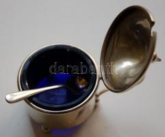 1920 Ezüst (Ag), fedeles fűszertartó ezüst (Ag) kiskanállal és üvegbetéttel, birminghami jelzésű, me...