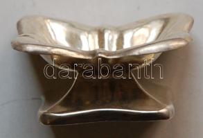 1857-es 13 latos pesti jelzéssel és IC mesterjeggyel ellátott ezüst (Ag) fűszertartó /
Silver spice ...