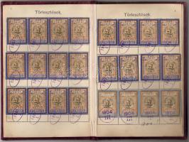 1901 Bp-i férfi és női ruha készítők ipartestület nyugdíjalap tagsági könyve sok tagsági bélyeggel