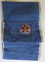 ~1980. "Önkéntes Rendőr" jelvény karszalagra rátűzve