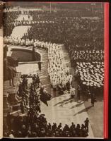 A XXXIV. Nemzetközi Eucharisztikus Kongresszus emlékkönyve, Szent István-Társulat kiadása, Budapest ...