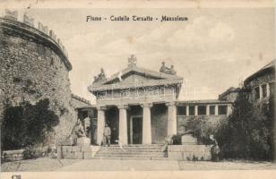 Fiume Mausoleum, castle