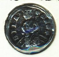 1235-1270. Denár Ag "IV. Béla" (0,8g) T:2 Huszár 320.,Unger I.: 218.