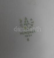 Vegyes porcelán tétel: 2 db Hollóházi korsó, 6 db kávéscsésze, kerámia kancsó, cukorkakínáló, korsó,...