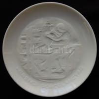 "Herendi Porcelángyár" porcelán emlékplakett díszdobozban / Herend chinaware plaque d: 15cm