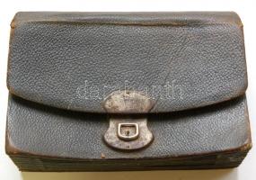 cca 1900 Eredeti sokrekeszes bőr pincér-pénztárca / cca 1900 Vintage waiter-purrse 25x17 cm
