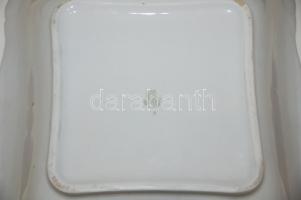 Pajzspecsétes háború előtti 6 személyes Zsolnay étkészlet. 3-féle tányér, 3 húsos és süteményes tál,...