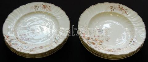 cca 1890 Láng Mór jelzésű kézzel festett porcelán tányérok: 3 mély, 3 lapos /
cca 1890 Lang Mor hand...