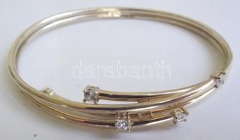 9K arany karkötő kőberakásokkal, jelzésekkel, egy kő hiány (6.49g) 9Kt gold bracelet with hallmark (6.49g)