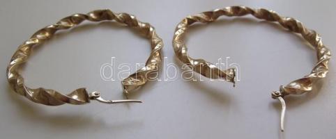 9K arany fülbevaló pár, jelzéssel (3.56g)
9Kt gold earring pair with hallmark (3.56g)