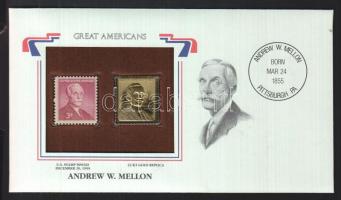 Amerikai Egyesült Államok/Nagy Amerikaiak 1955. Andrew W. Mellon 3c- 22K aranyfóliás bélyeg replika és bélyeg borítékban angol nyelvű tájékoztatóval T:1 USA/Great Americans 1955. Andrew W. Mellon 3c-22K gold foil stamp replica and stamp in envelop with information C:Unc