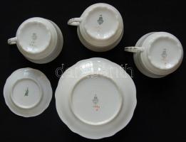 Zsolnay pót tétel: 3db teás csésze, 6db teás csészealj, 1db kávés csészealj, háború előtti kézzel fe...