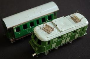 cca 1960 Mechanikus, felhúzható modellvasút készlet 2 mozdony + 5 kocsi sok hozzávaló sínnel, váltóv...