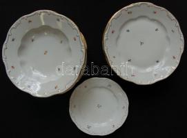 cca 1930 Virágmintás, pajzspecsétes Zsolnay étkészlet mély és lapos tányér 6-6 darab. süteményes tán...