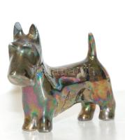 Zsolnai eozin mázas porcelán kutya figura, az egyik füle csonka / Chinaware dog with eosin cover, flawed, 9x6cm