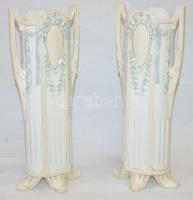 cca 1900 Kézzel festett szecessziós majolika vázapár alig észrevehető sérülésekkel (kis lepattogzás, hajszálrepedés) / Art nouveau hand-painted chinaware pair of vase with minor faults 36cm