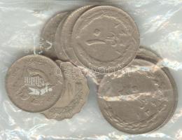 11db arab fémpénz, főleg Líbiai T:2,3
11 different Arabic metal coins, mostly from Lybia C:XF,F