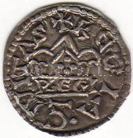 I. István 997-1038. Denár ezüst ÉH:0 Gedai: Num. Közlöny LXX-LXXI. 23. oldal T:2- peremén lyukas, UNIKUM! RRRR!!!! Csak nagyon kevés példány létezik!