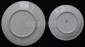 Nagy vegyes porcelán és kerámia tétel: 7 darabos csehszlovák porcelán tányérkészlet, 6 személyes jel...