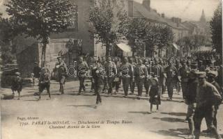 Paray-le-Monial marching Russian soldiers (EK)
