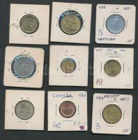 Vegyes világpénz, közte Kanada, Kenya, Korea, Szaúd Arábia, Egyiptom, Kuwait, Vatikán pénzei, összes...