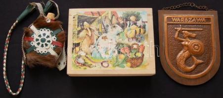 Vegyes bolhapiac tétel: réz hamutál, mini szamovár, szalvétatartó, gemkapocstartó, gipsz falidísz, v...