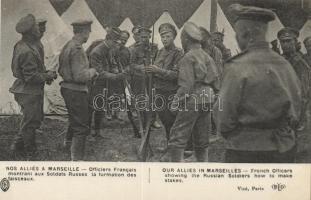 Military WWI; French officers showing Russian soldiers how to make stakes