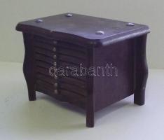 Különleges formájú poháralátét készlet