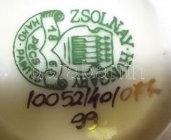 Kézzel festett sorszámozott virágokkal díszített jelzett Zsolnay porcelán egyszálas váza/
Handpainte...