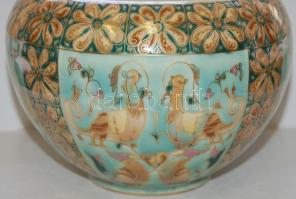 Egyedi kézzel festett jelzett Zsolnay porcelán váza "E. Mezővári 644/III/5999" jelzéssel /...