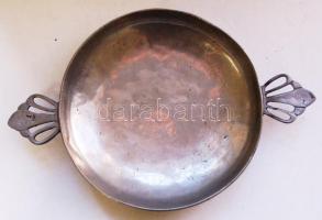 Portugál szecessziós füles ón tál /
Art nouveau tin plate from Portugal d: 18cm