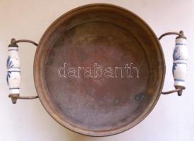 cca 1900 Nagyméretű réz párologtató festett kerámia fogantyúval 10cm d: 22cm