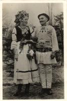 Csángó couple, folklore